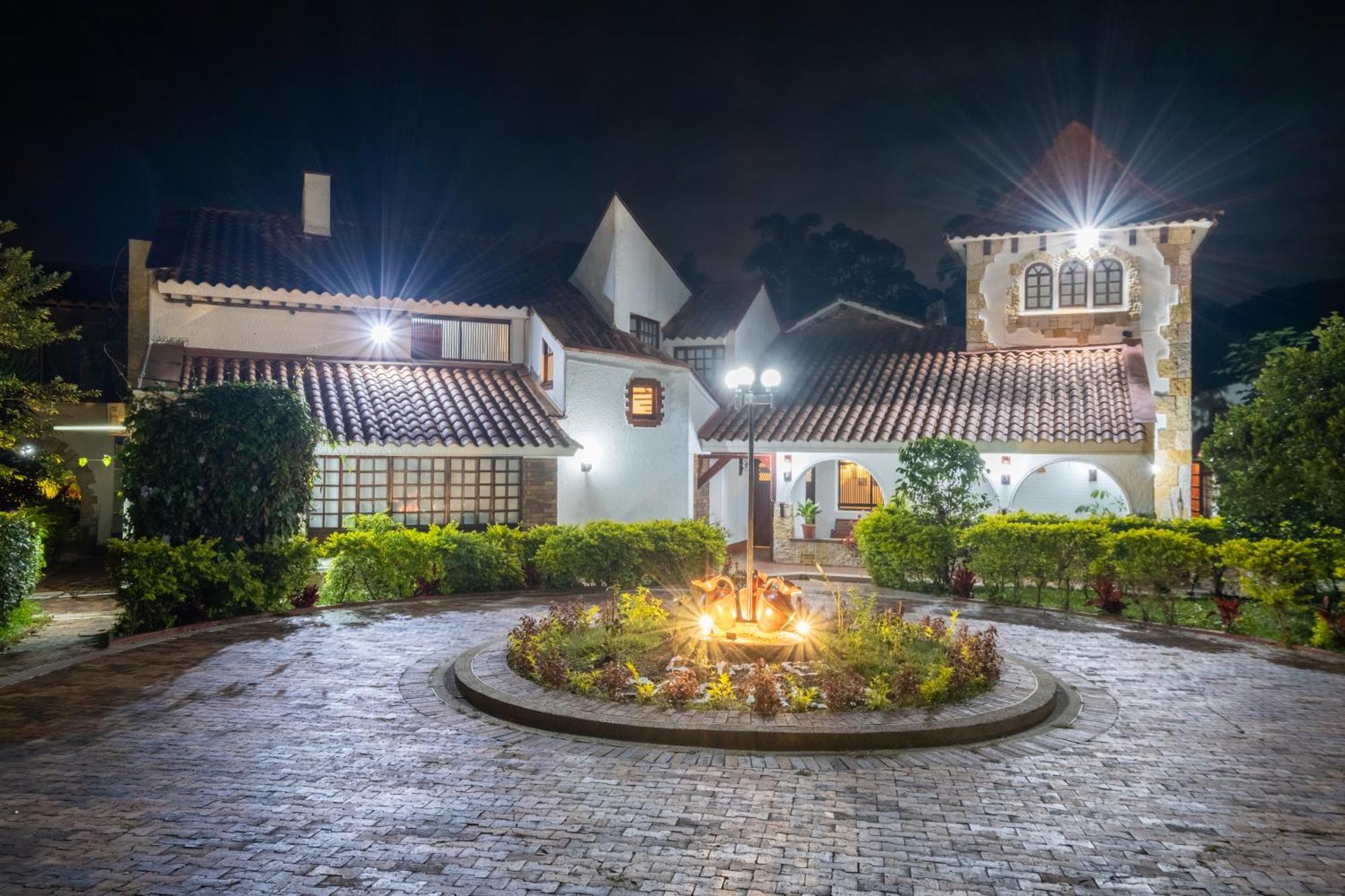 Hotel Chalet El Castillo By Majuva La Tebaida Luaran gambar